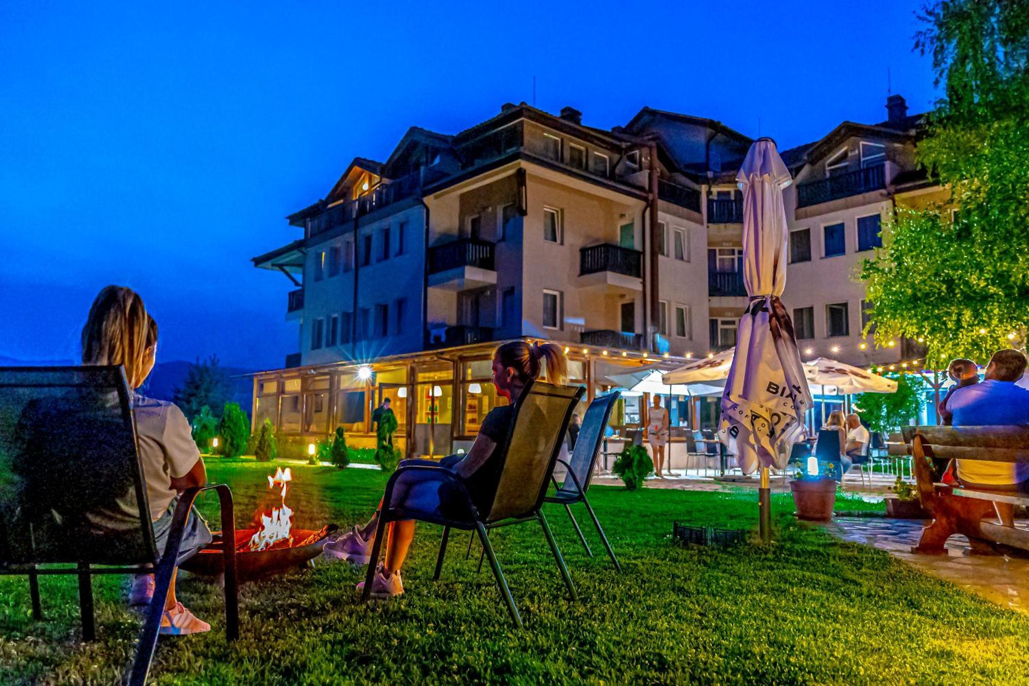 Thermal Hotel Seven Seasons بانيا المظهر الخارجي الصورة